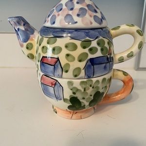 Ganz teapot & cup